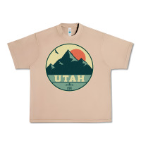 Burro utah retro mountain badge Urban Heavy Tee - linhVisuals