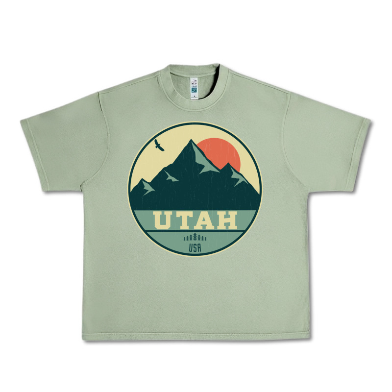 Utah Retro Mountain Badge Urban Heavy Tee by linhVisuals | Teevron