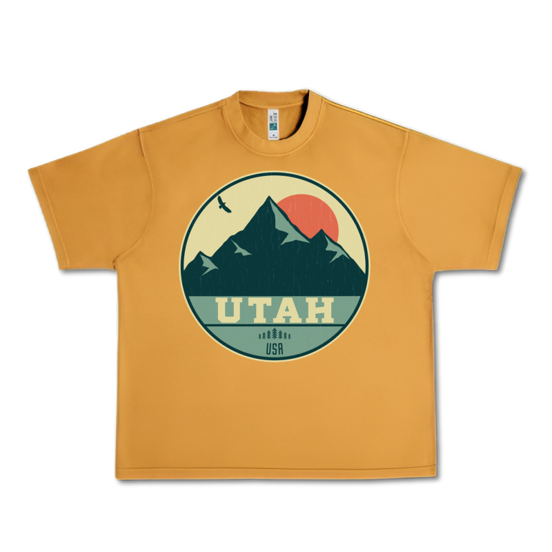 Utah Retro Mountain Badge Urban Heavy Tee by linhVisuals | Teevron