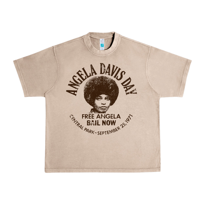Angela Davis Day 70s Black Rights Urban Heavy Tee by linhVisuals | Teevron