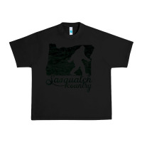 Black sasquatch country   sasquatch Urban Heavy Tee - linhVisuals