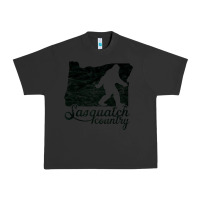 Pigment Black sasquatch country   sasquatch Urban Heavy Tee - linhVisuals