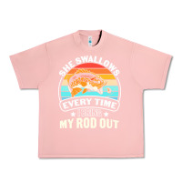 Salmon she swallows every time i bring my rod t  shirt she swallows every tim Urban Heavy Tee - linhVisuals