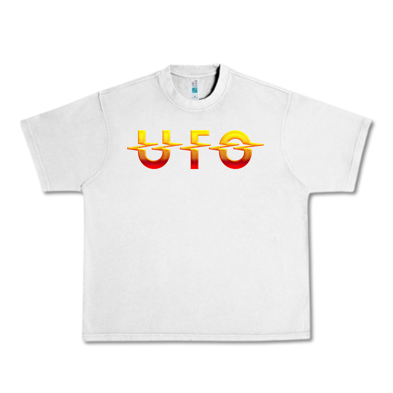 Ufo Urban Heavy Tee by linhVisuals | Teevron