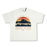 Pistachio national park grand teton vintage retro hiking Urban Heavy Tee - linhVisuals
