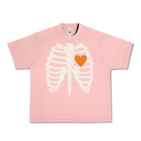 Salmon skeleton rib case orange pumpkin heart vintage halloween anatomy costu Urban Heavy Tee - linhVisuals