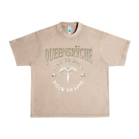 French Oak ‘Qüëënsrÿche Live To ock Urban Heavy Tee - linhVisuals