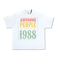 White vintage 1988 awesome people are born in 1988 31st birthday gift for me Urban Heavy Tee - linhVisuals