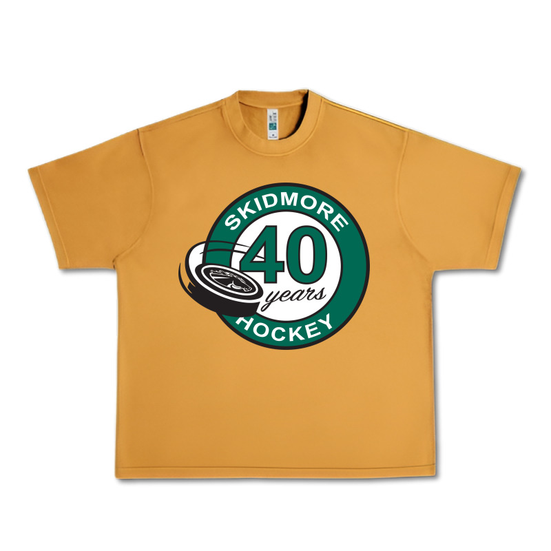 Skidmore+anniversary Urban Heavy Tee by linhVisuals | Teevron