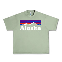 Oil Green alaska retro vintage mountains & outdoors wilderness state Urban Heavy Tee - linhVisuals