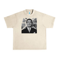 Sandshell swans reflecting elephants 1937 by salvador dali 83665573 Urban Heavy Tee - linhVisuals