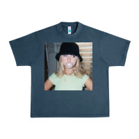 Midnight Navy Rosinkranz Looks So Good Claire Urban Heavy Tee - linhVisuals