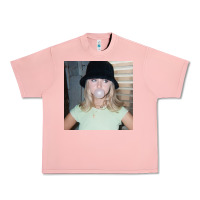 Salmon Rosinkranz Looks So Good Claire Urban Heavy Tee - linhVisuals