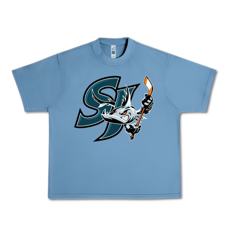 The Barracuda San Jose Urban Heavy Tee by linhVisuals | Teevron