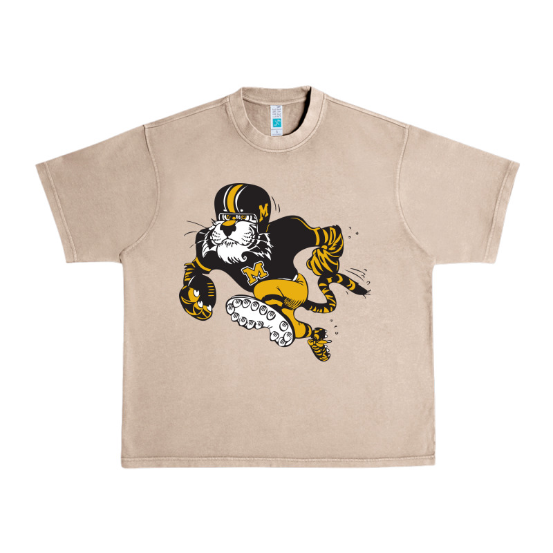 The Missouri Tigers Urban Heavy Tee by linhVisuals | Teevron