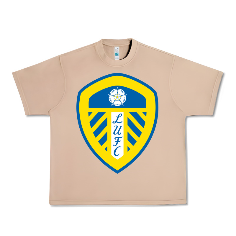 The-leeds-united-pen Urban Heavy Tee by linhVisuals | Teevron