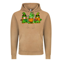 Vintage Camel st patricks day gnomes with western hearts and shamrocks Vintage Hoodie - Artiststas