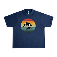 Navy orca family vintage retro art, killer whale family Urban Heavy Tee - linhVisuals
