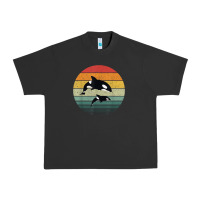 Pigment Black orca family vintage retro art, killer whale family Urban Heavy Tee - linhVisuals