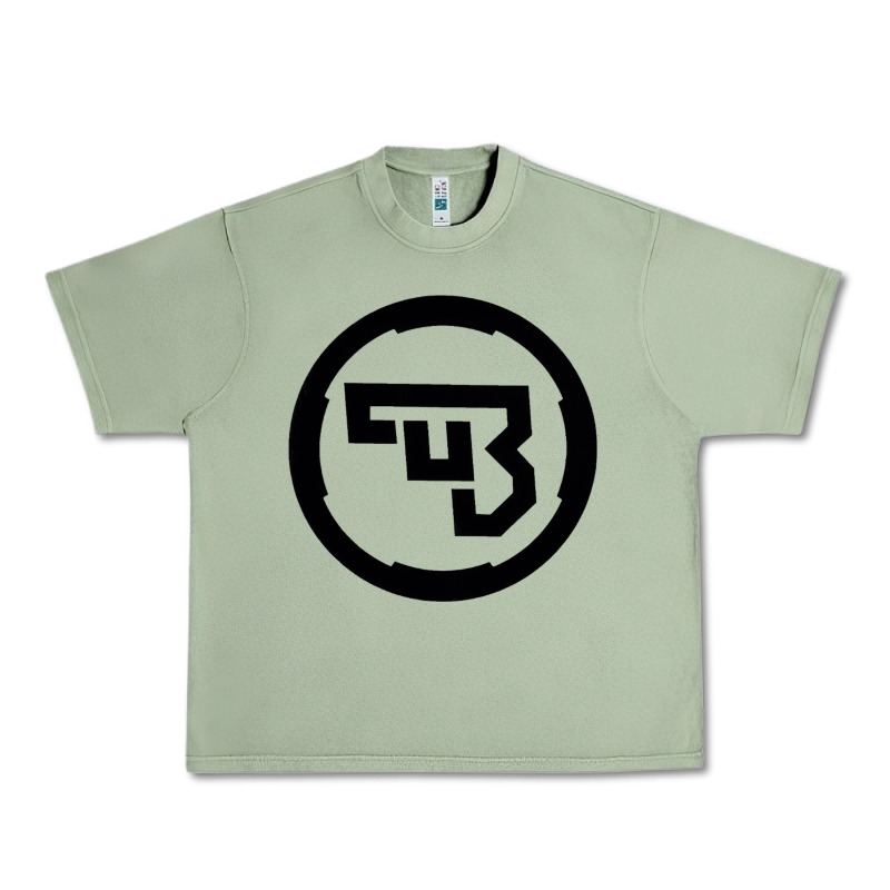 Cz Urban Heavy Tee by linhVisuals | Teevron