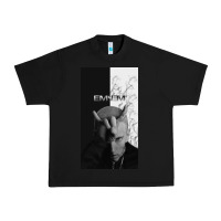 Black emine Urban Heavy Tee - linhVisuals