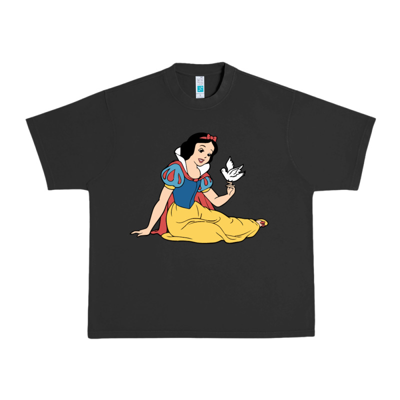 Snow White Urban Heavy Tee by linhVisuals | Teevron