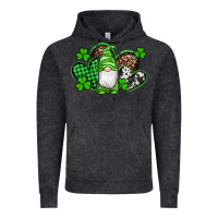 Vintage Black st patricks day gnome with western hearts Vintage Hoodie - Artiststas