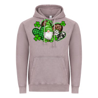 Vintage Zinc st patricks day gnome with western hearts Vintage Hoodie - Artiststas