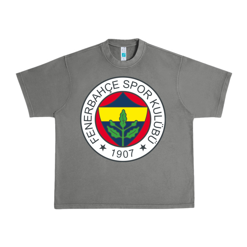 Fenerbahçe Urban Heavy Tee by linhVisuals | Teevron