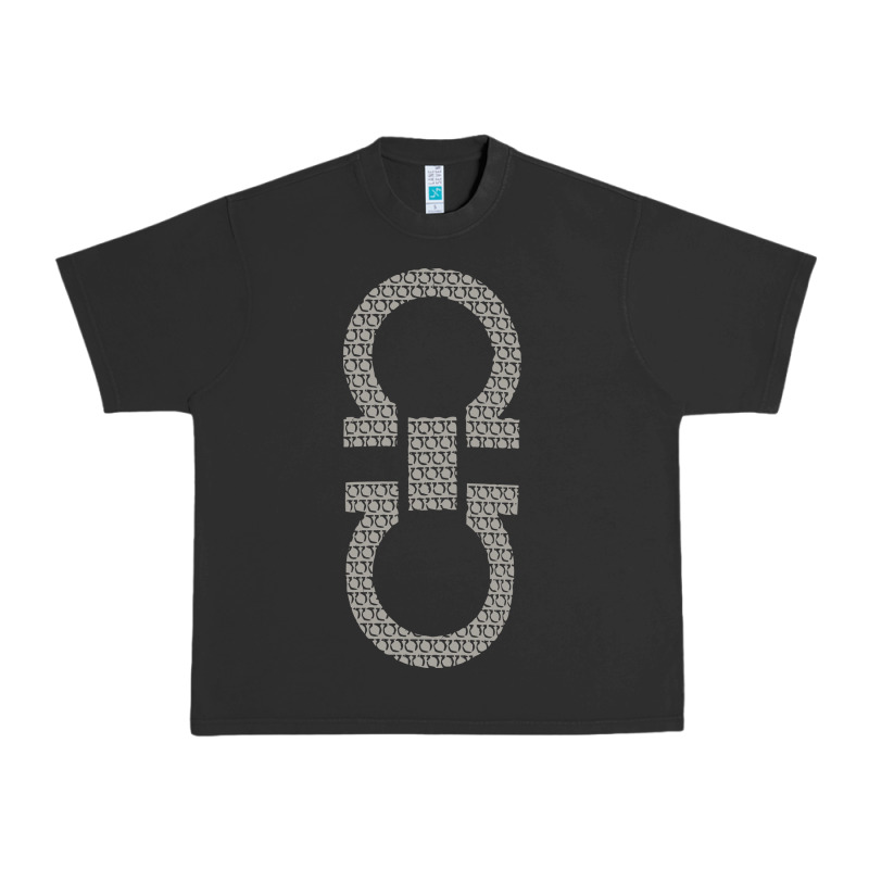 Salvatore Tshirt Urban Heavy Tee by linhVisuals | Teevron