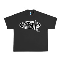 Pigment Black 311 the build Urban Heavy Tee - linhVisuals