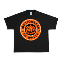 Black motionless in white hellowen Urban Heavy Tee - linhVisuals