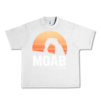 Lunar Rock moab utah arches national park vintage retro outdoor hiking pullover h Urban Heavy Tee - linhVisuals