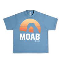 Pebble Blue moab utah arches national park vintage retro outdoor hiking pullover h Urban Heavy Tee - linhVisuals