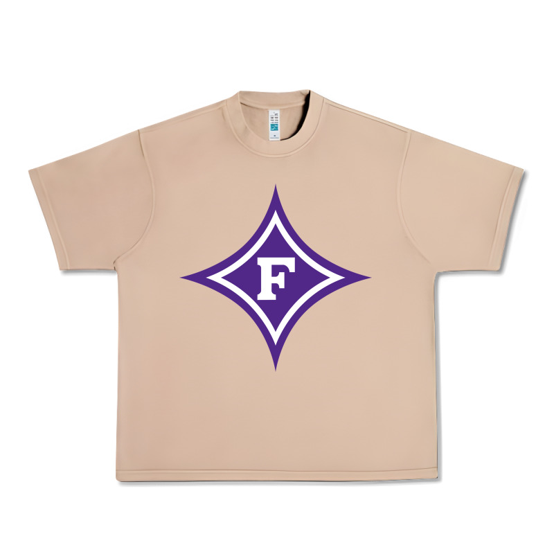 Furma Urban Heavy Tee by linhVisuals | Teevron