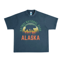 Midnight Navy katmai national park alaska bear hiking travel nature retro pullover h Urban Heavy Tee - linhVisuals