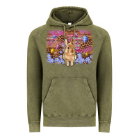 Vintage Olive easter bunny egg leopard background Vintage Hoodie - Artiststas