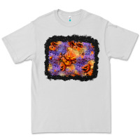Dove Grey halloween pumpkin and leopard background Premium Tee - BundleAndBundleShop