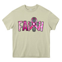 Mossy horseshoe with roses and cross Heavy Core Tee - RanaPortraitStore