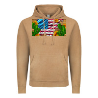 Vintage Camel usa flag and cactus and sunflowers with leopard and wood license  plat Vintage Hoodie - Artiststas
