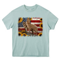 Arona American Wolves with Sunflower Background Png Heavy Core Tee - Jasminsmagicworld