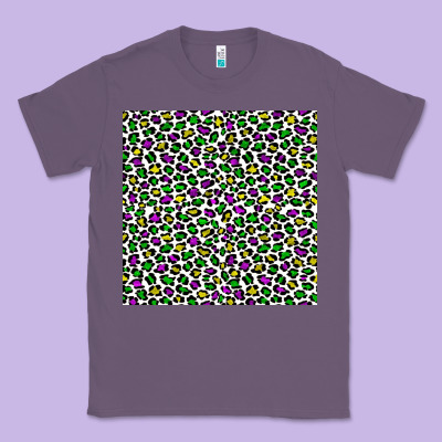 Mardi Gras Leopard  Seamless Pattern Classic Tee Designed By Fadigitalartstudio