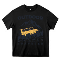 Black traveler Heavy Core Tee - DesignPulse