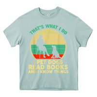 Arona that what i do i pet dogs read books and i know things t shirt Heavy Core Tee - SnappyArt
