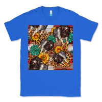 True Royal baby hampshire pig sunflowers seamless pattern Classic Tee - FaDigitalArtStudio