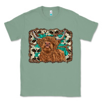 Sage highland cow western background Classic Tee - RanaPortraitStore