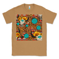 Toasted Coconut western aztec bull skull seamless pattern Classic Tee - FaDigitalArtStudio
