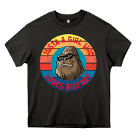 Asphalt Retro Sunset Just A Girl Who Loves Bigfoot Heavy Core Tee - artisFamous