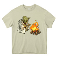 Mossy Yoda is warming up Heavy Core Tee - artisFamous
