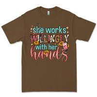Cacao she works willingly with her hands Premium Tee - FaDigitalArtStudio